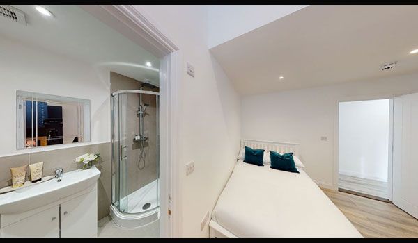 Bedroom with attached bathroom Manners Road James Oliver Properties