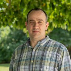 Photo of Dr Jonathan Pugh